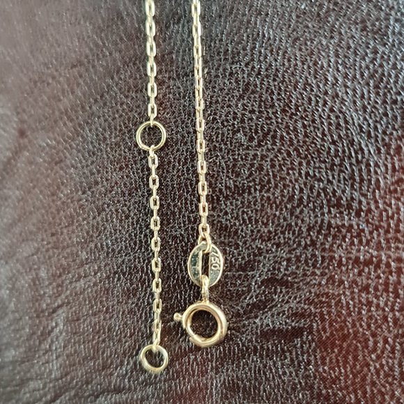 Fine chain link necklace - Picture 13 of 13